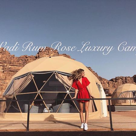 Wadi Rum Rose Luxury Camp Bagian luar foto