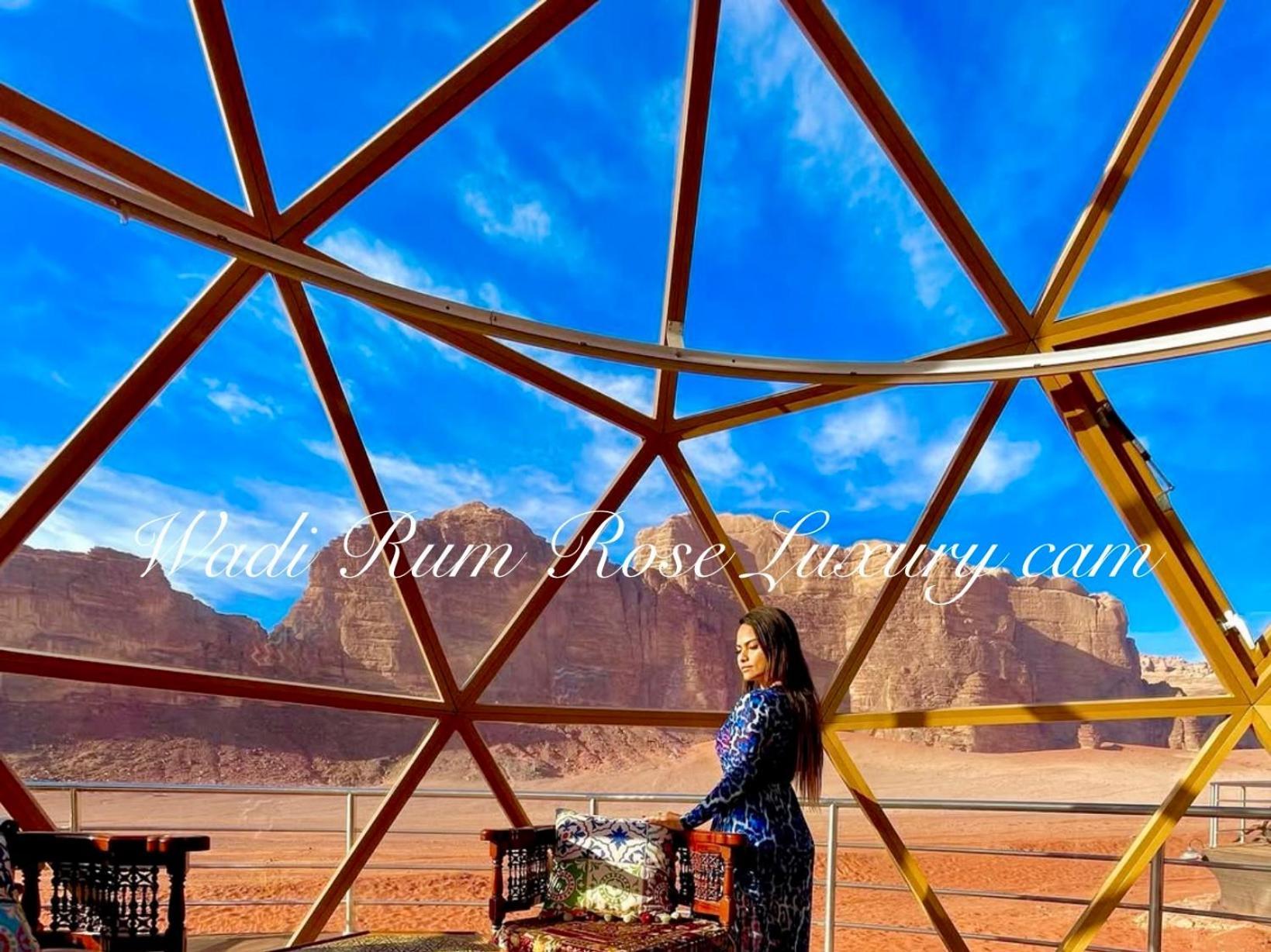 Wadi Rum Rose Luxury Camp Bagian luar foto