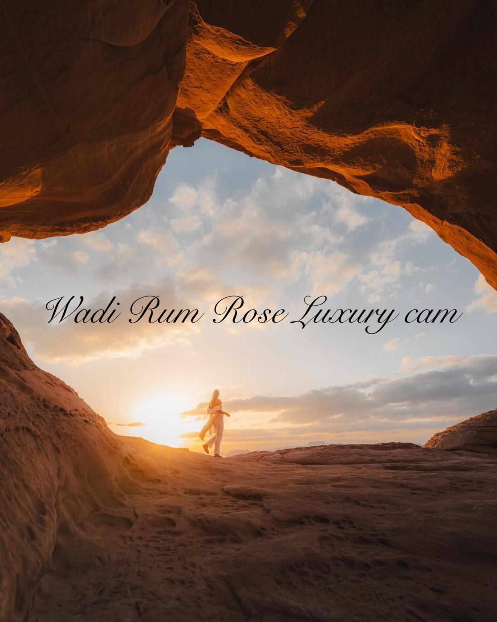 Wadi Rum Rose Luxury Camp Bagian luar foto